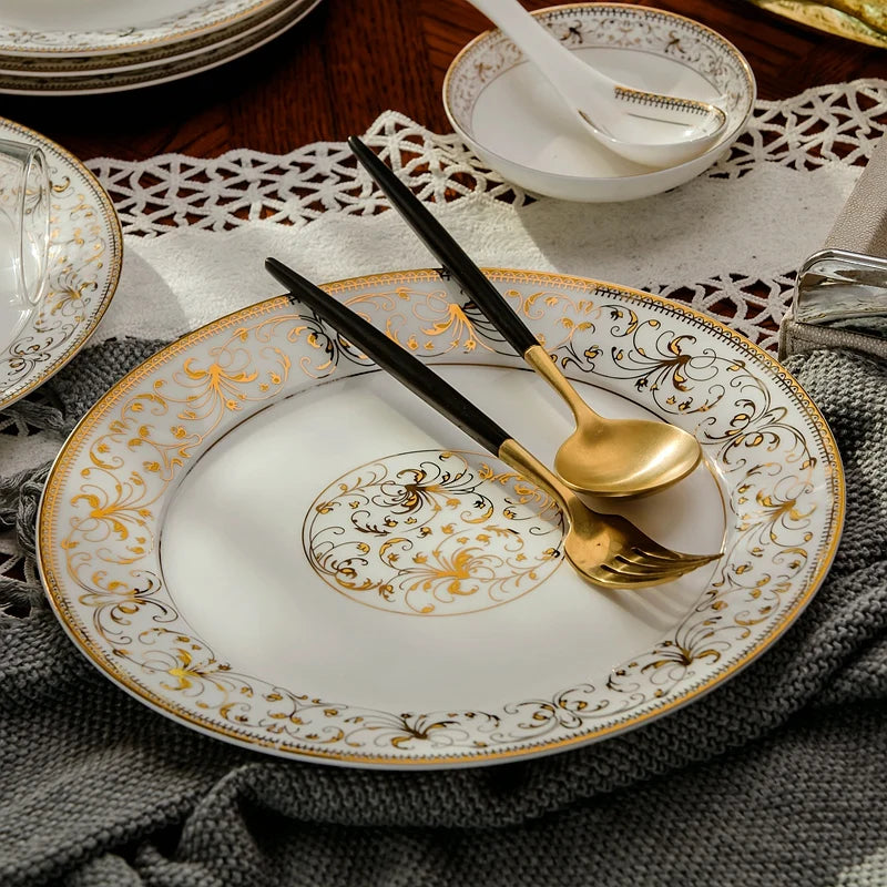 Prato_Imperial_com_Detalhes_Dourados_Belo_Morar
