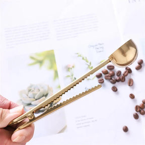 Aroma_Clip_Colher_Medidora_para_Cafe_com_Presilha