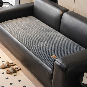 Capa_Protetora_Antiderrapante_para_Sofa_com_Toque_Peluciado_Belo_Morar