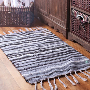 Tapete_Artesanal_Retro_em_Algodao_com_Franjas_Estilo_Boho