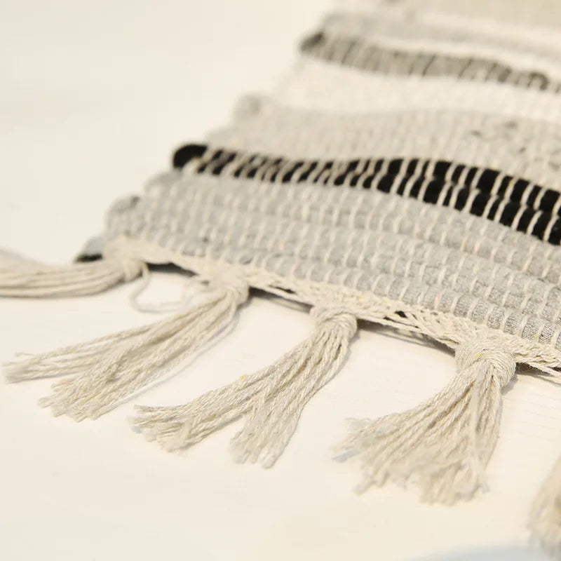 Tapete_Artesanal_Retro_em_Algodao_com_Franjas_Estilo_Boho